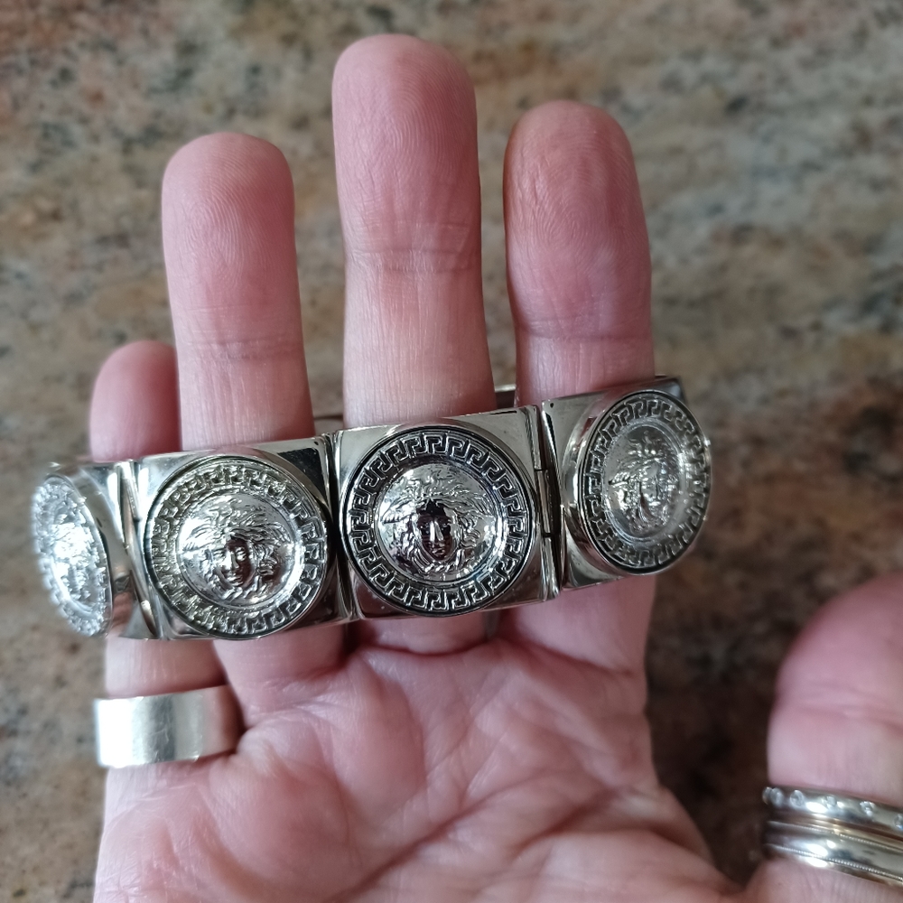 Unisex  Versacs Medusa Block bracelet FINAL $ FIRM